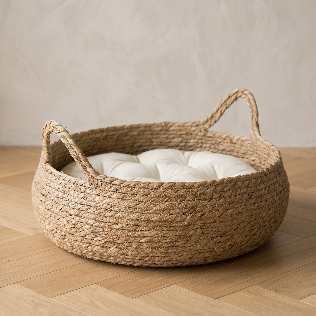 Coil Basket Bed - lifestyle