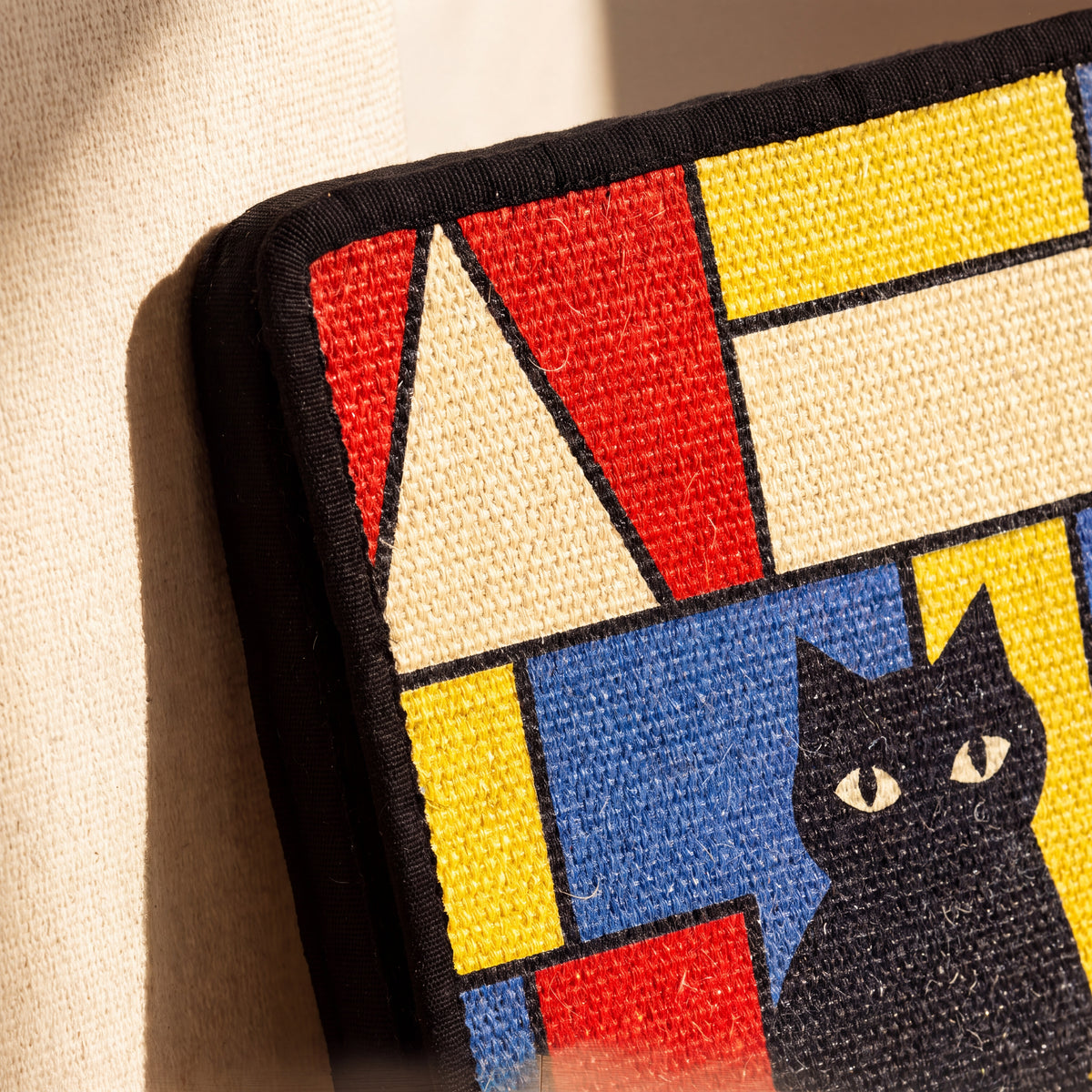 Gallery Wall Scratch Pad - Mondrian - close up