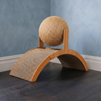 Arc Scratch Lounger