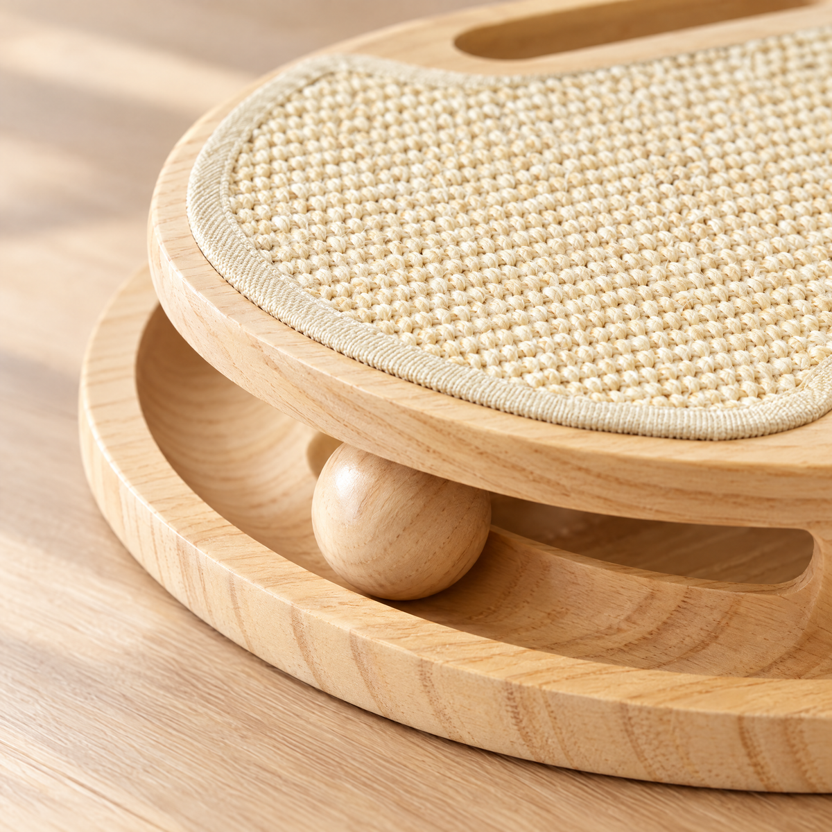 Orbit Track Scratcher - close up