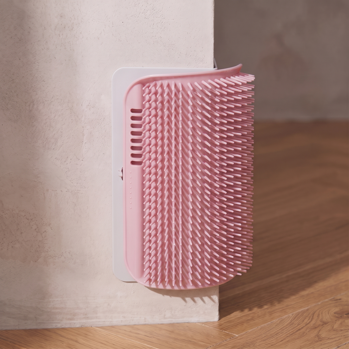 Nook Corner Groomer - Pink - angle