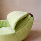 Snug Banana Bed - light green - close up